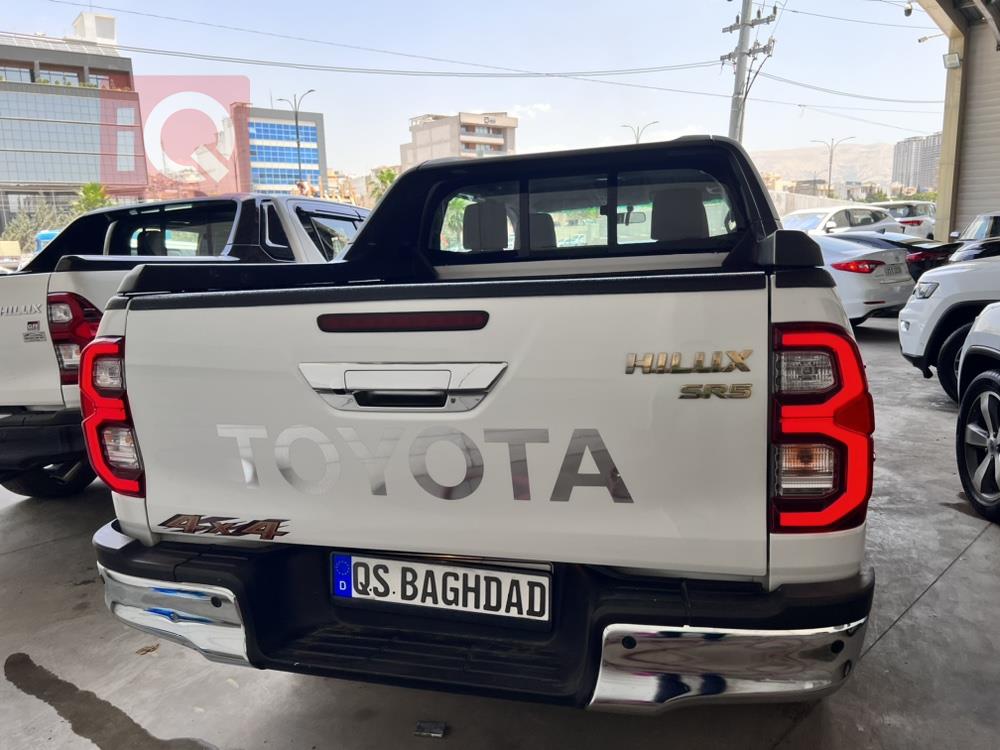 تۆیۆتا هایلۆکس